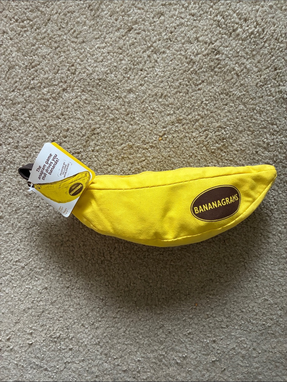Game “Bananagrams”